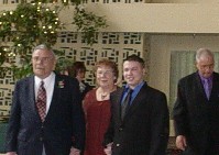 0000_grandpajustin_grandmalouise_billy.jpg