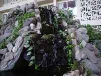 000_waterfall.jpg